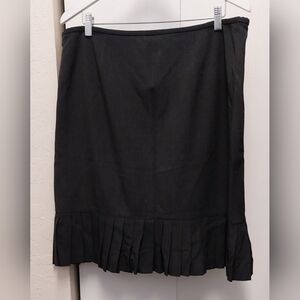Jones Wear Dark Grey Pencil Skirt Ruffle Hem Size 16 Preppy Office Professional